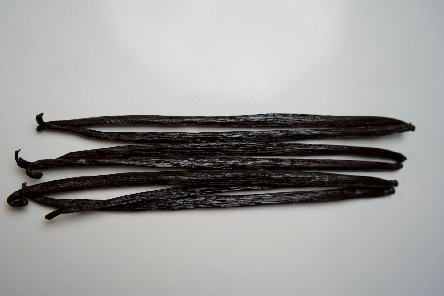 Hawaii Planifolia Vanilla Beans - vanillasoftheworld.com