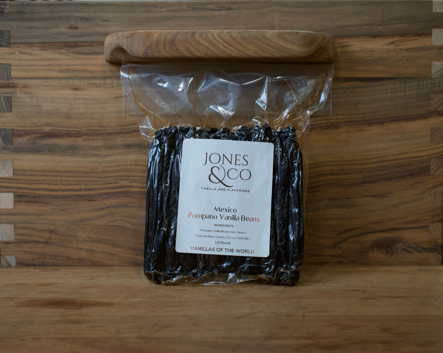 Mexico - Pompona Vanilla Beans - vanillasoftheworld.com