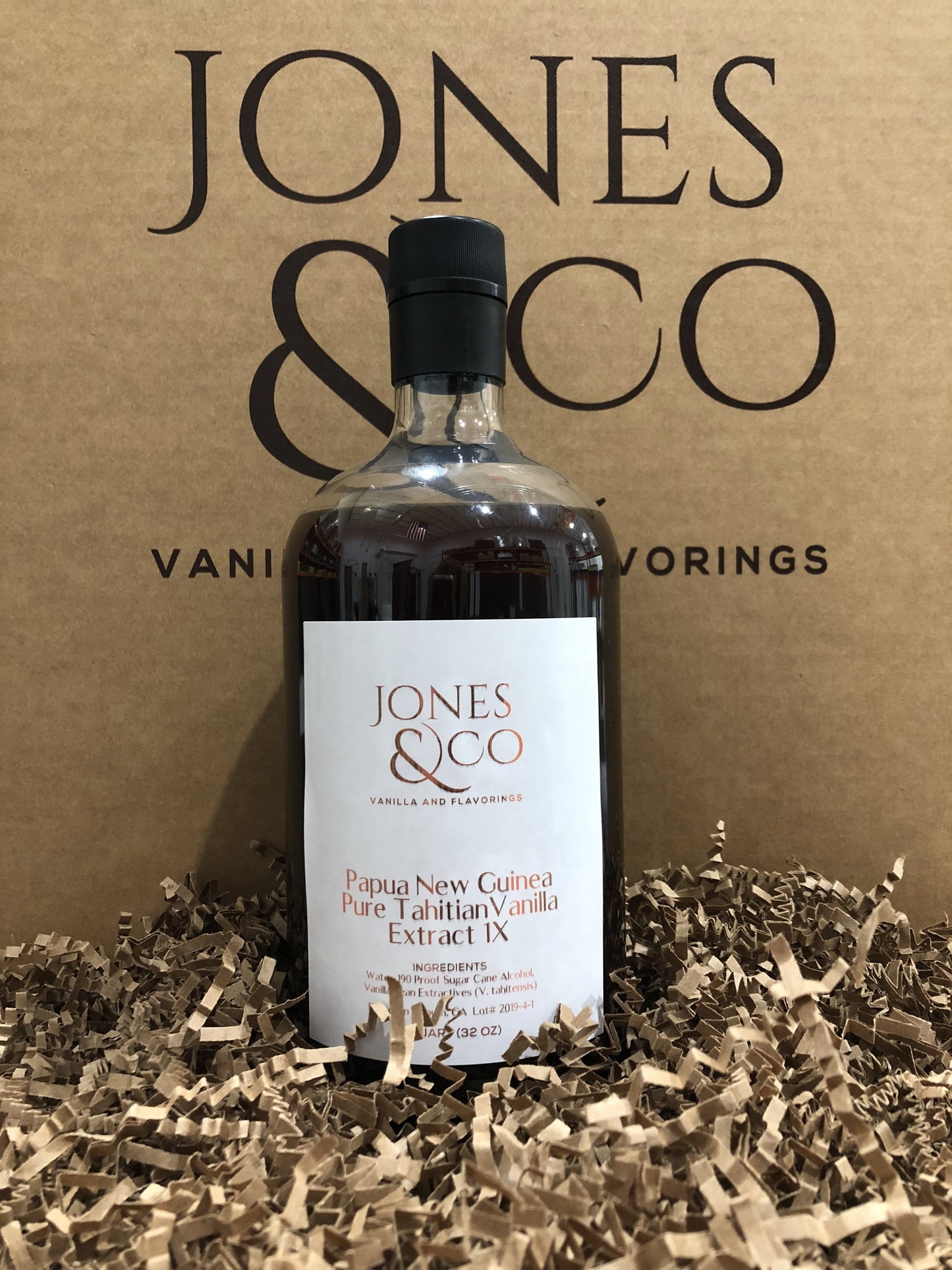 Pure Vanilla Extract from Papua New Guinea (PNG) - Quart Size - jonesflavors.com