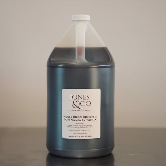 Tahitian - Pure Vanilla Extract 1X - GALLON - vanillasoftheworld.com